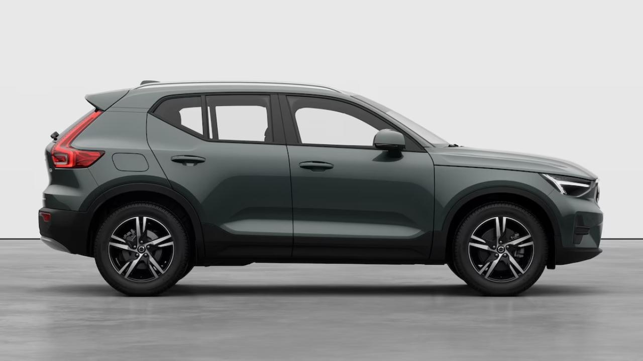 Volvo XC40 2.0 B3 G Core Auto 2025