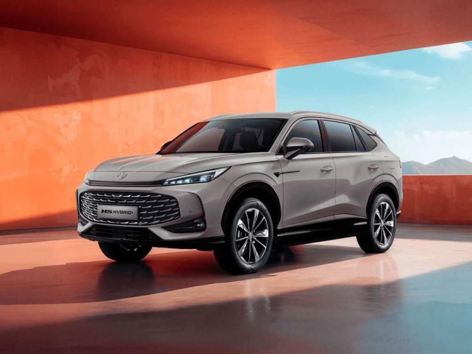 MG HS 1.5 Hybrid+ Comfort 2025