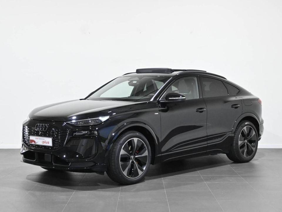 Audi Q6 Sportback e-tron Black Line Performance 240 kW (326 CV) 2025