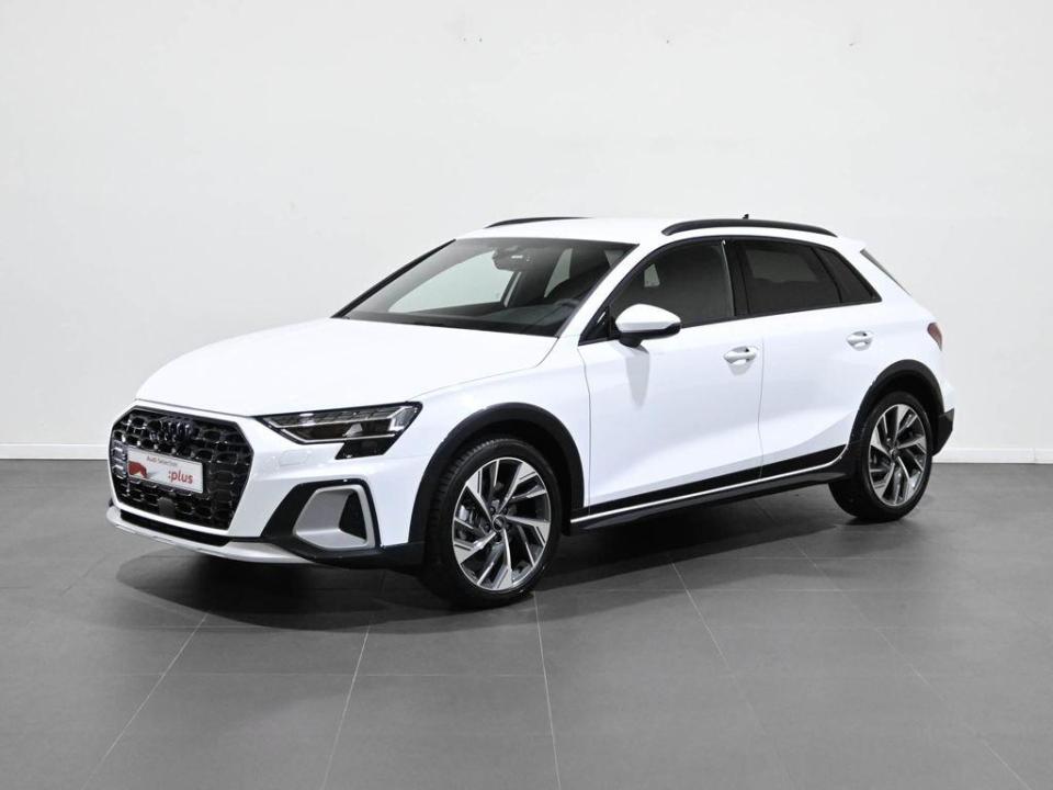 Audi A3 Genuine 35 TFSI 110 kW (150 CV) S tronic 2025