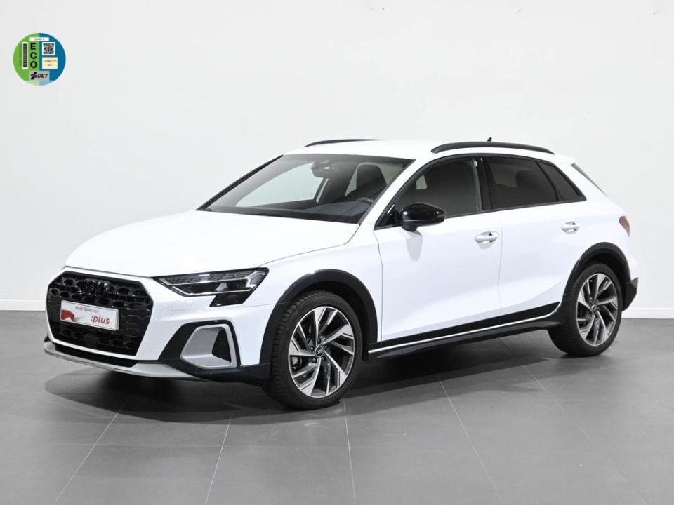 Audi A3 Genuine 35 TFSI 110 kW (150 CV) S tronic 2025
