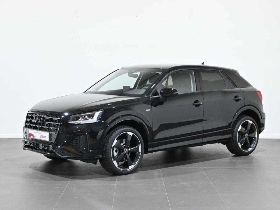 Audi Q2 Adrenalin Black Edition 35 TFSI 110 kW (150 CV) S tronic 2025